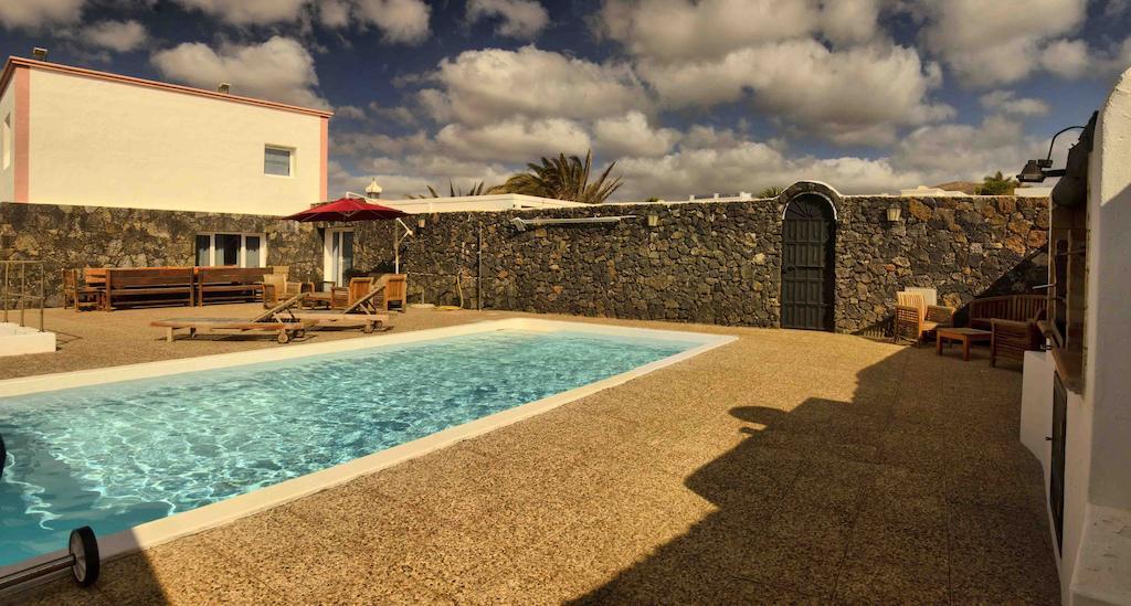 Casa Juanita Apartment Puerto Calero Ngoại thất bức ảnh